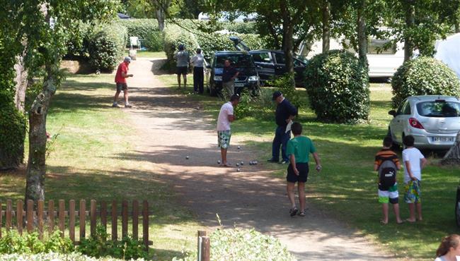 petanque tournament kost-ar-moor camping fouesnant les glenan south britany