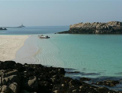 Glénan Islands 1h by boat from the Kost-Ar-Moor