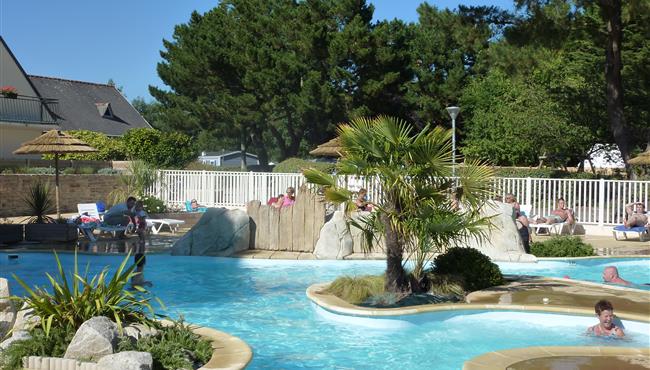  Heated swimming pool in fouesnant - camping kost ar moor