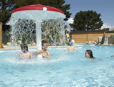  Heated swimming pool in fouesnant - camping kost ar moor