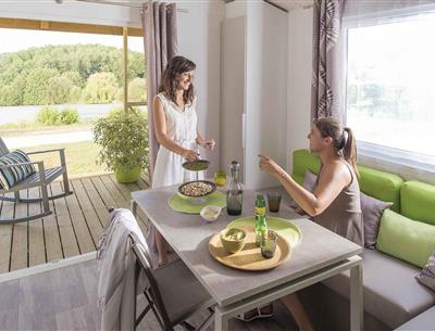  campsite in Fouesnant - rental of mobile homes
