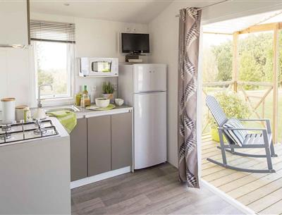 kitchen mobile home Panorama campsite Kost-Ar-Moor