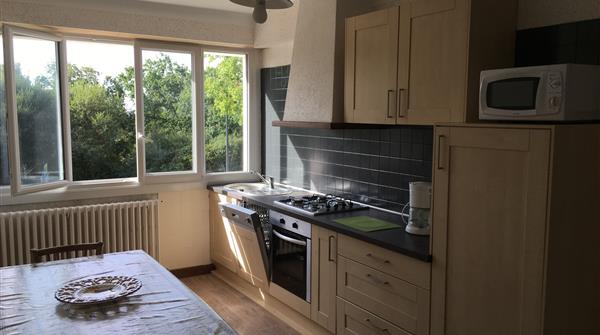 kitchen holiday rental - camping kost ar moor