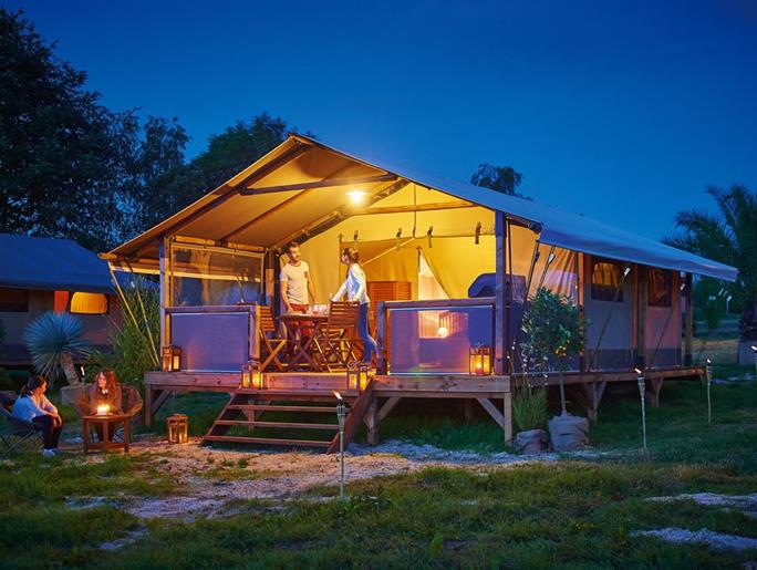  34m² rental tent