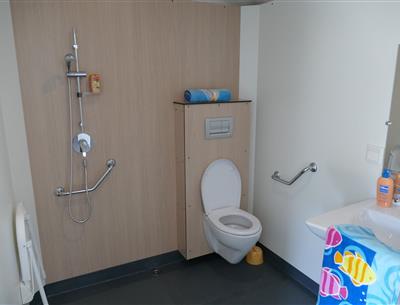 bathroom mobile home Handicapped Kost-Ar-Moor