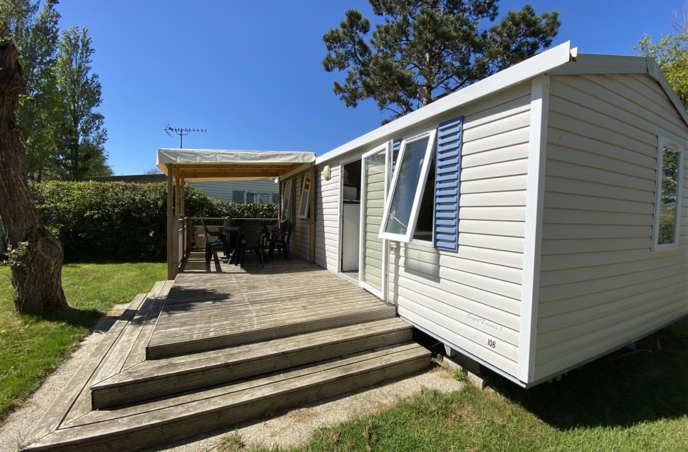 Family mobile home for rent at Kost Ar Moor campsite in Fouesnant