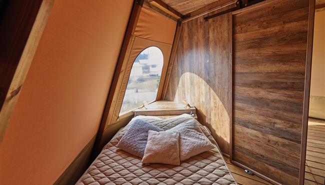 glamping fouesnant south brittany teepee parents bedroom