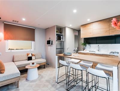 Cottage mobile home for rent 3 bedrooms camping Kost Ar Moor fouesnant brittany