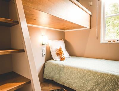 Panorama cottage mobile home for rent premium camping Kost Ar Moor fouesnant brittany