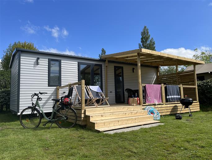 Cottage mobile home for rent 3 bedrooms camping Kost Ar Moor fouesnant brittany