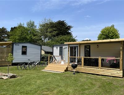 Cottage mobile home for rent 3 bedrooms camping Kost Ar Moor fouesnant brittany
