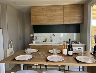 Cottage mobile home for rent 3 bedrooms camping Kost Ar Moor fouesnant brittany