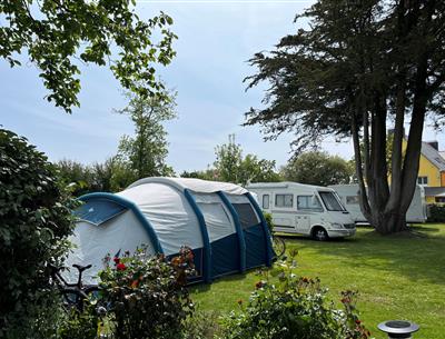 Camping pitch of the Kost Ar Moor Fouesnant campsite
