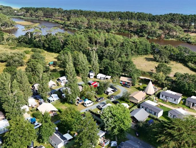  Camping pitch of the Kostarmoor Fouesnant campsite